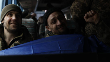 Україна повернула з полону 150 захисників (фото) /Фото 6