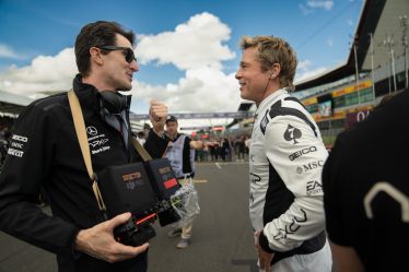 Брэд Питт Формула 1 /предоставлено Warner Bros. Pictures / Apple Original Films