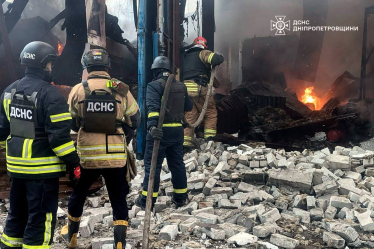 Росія атакувала підприємство у Кривому Розі балістикою, є жертви /Фото 3