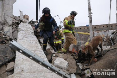 94 ракети і майже 200 безпілотників. Зеленський прокоментував масштабний удар РФ по енергетиці. Хроніка війни /Фото 2