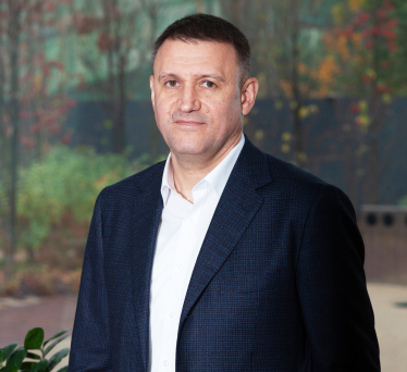 БЕБ штормить. Чи призведе демарш нардепів проти голови Бюро економбезпеки Вадима Мельника до його відставки /Фото 2