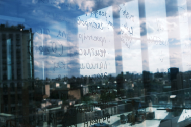 Работай где хочешь, записывай идеи где хочешь. Как устроен офис девелоперской комании SAGA /Фото 42