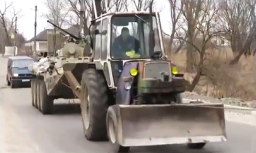 Сліплять, отруюють, не дають спати. Як українські фермери партизанять на окупованих землях /Фото 1