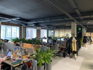 Велике переселення. Компанії переживають ажіотаж – працівники масово повертаються в офіси. Як бізнеси підготувались до складної зими /Фото 7