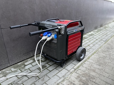 «Можно жить две-три недели». IT-компании подготовили автономные офисы для сотен работников на случай блэкаута. Как это будет работать /Фото 5