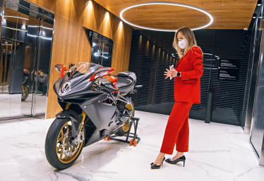 Батько навчив Степана Черновецького керувати чужими грошима. Як він розпоряджається своїми? /Фото 2