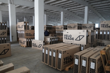 Три місяці і 1000 км. Як один із найбільших виробників велосипедів перевіз підприємство з-під обстрілів на захід України /Фото 22