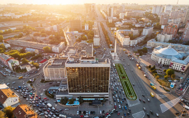 Прокуратура арештувала готелі в Києві та Львові, які належать росіянам. До цієї мережі входить п’ятизірковий Premier Palace та ще 10 готелів /Фото 1