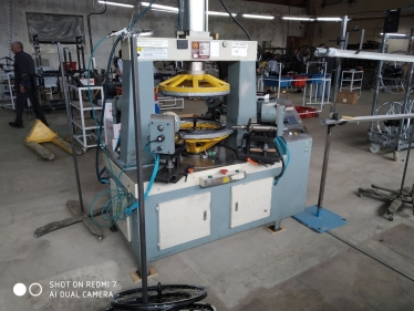 Три місяці і 1000 км. Як один із найбільших виробників велосипедів перевіз підприємство з-під обстрілів на захід України /Фото 14