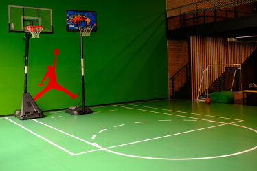 Основатели IT-компании Jooble считали, что в офисе работать эффективнее. Карантин доказал обратное. Как теперь они внедряют режим remote first /Фото 24