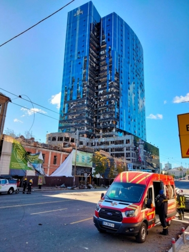 Бізнес-центр 101 Tower у Києві