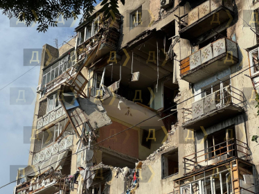 Росія атакувала Одесу: пошкоджені будинки, ринок «Привоз» і обʼєкти спадщини ЮНЕСКО (фото) /Фото 10