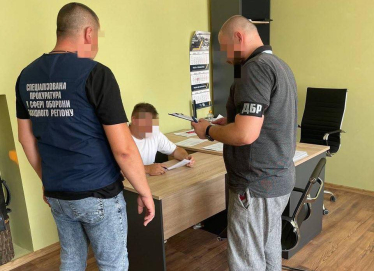 Хищение 138 млн грн на нужды армии. Офис генпрокурора сообщил о подозрениях 30 служащим в регионах /Фото 4