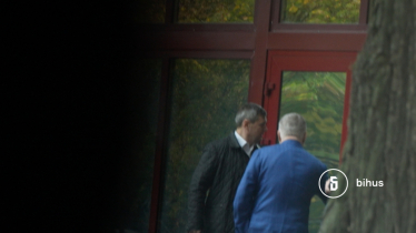 Коломойского заметили возле главного офиса НАБУ: фото /Фото 3