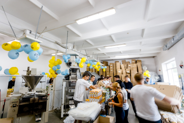 Гнучко, стійко, злагоджено, допитливо – як McDonald’s долає нові виклики та піклується про людей /Фото 1