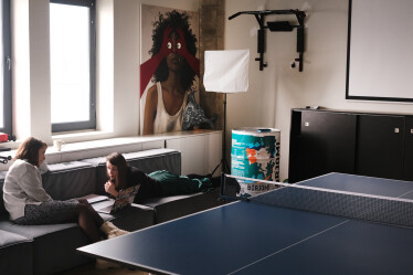 «Ми — плем'я. Ми цінуємо кожного». Як виглядає сміливий офіс креативного агентства Banda /Фото 10