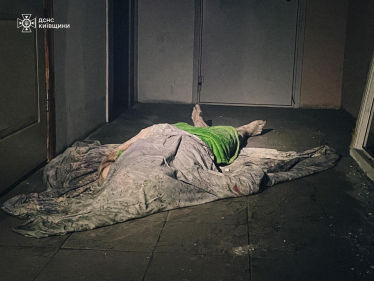 Атака на Киевскую область. Вражеские беспилотники убили трех человек, есть разрушения (фото) /Фото 11