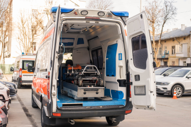 Медичні евакуаційні авто для військових