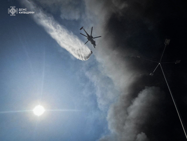 Росія атакувала логістичний центр мережі «Епіцентр» на Київщині (фото) /Фото 4