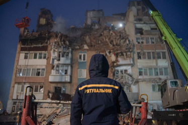 Наслідки російського ракетного удару 19 листопада 2025 року в Тернополі. /Getty Images