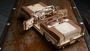 Ugears делает 100 000 3D-пазлов в месяц и продает их в 85 стран. Как выглядит производство этих необычных игрушек /Фото 31