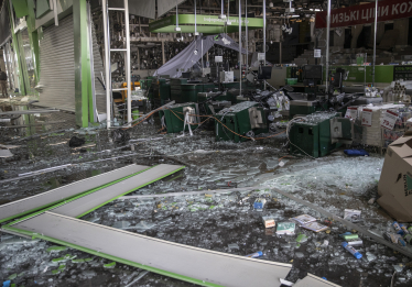 Шість років будівництва та €41 млн інвестицій. Що знищили росіяни, поціливши ракетою у торговий центр Retroville /Фото 6