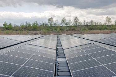 Baywa r.e. уже установила в Европе и Азии плавучие панели, способные продуцировать полгигаватта электроэнергии. /Getty Images