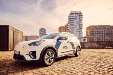 Як безпечніше запустити безпілотні авто на вулиці міст? Стартап Vay використовує телеводіїв. Ось як працює його технологія /Фото 1