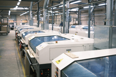 Ugears делает 100 000 3D-пазлов в месяц и продает их в 85 стран. Как выглядит производство этих необычных игрушек /Фото 11