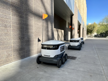 Доставка будущего. Как самоуправляемые работы, авто и дроны меняют современную логистику /Фото 1