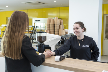 La Famiglia Catering