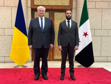 Очільник МЗС України Сибіга зустрівся з новою владою Сирії. Подробиці переговорів (оновлено) /Фото 1