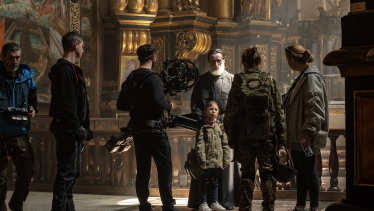 Кліп «Стефанія» від Kalush Orchestra за добу набрав 6 млн переглядів. Скільки коштувало відео і як його знімали у розпал війни /Фото 14