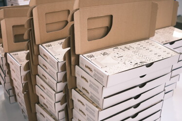 Ugears делает 100 000 3D-пазлов в месяц и продает их в 85 стран. Как выглядит производство этих необычных игрушек /Фото 25