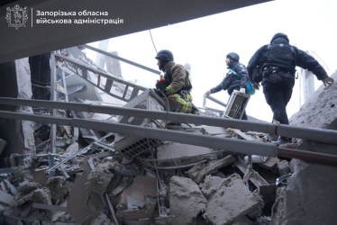 94 ракети і майже 200 безпілотників. Зеленський прокоментував масштабний удар РФ по енергетиці. Хроніка війни /Фото 6