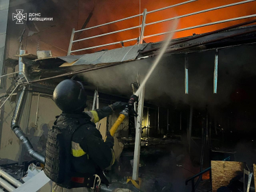 Удар по Киеву. Россия запустила шесть баллистических ракет, есть жертвы и разрушения (фото, видео) /Фото 2