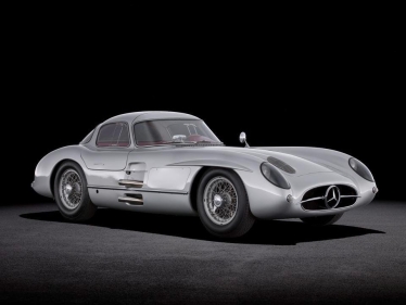 Mercedes-Benz в 1955 году продали на аукционе за рекордные €135 млн. «Мона Лиза среди авто» стала самой дорогой в истории /Фото 1