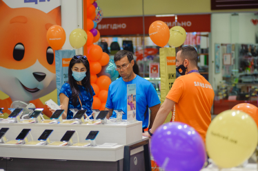 Миллиардные убытки, рост цен на 20% и уменьшение ассортимента. Что происходит с рынком продавцов техники в Украине? Интервью с СЕО «Фокстрота» /Фото 1