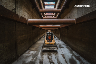 "Автострада" почала будувати метро на Виноградар