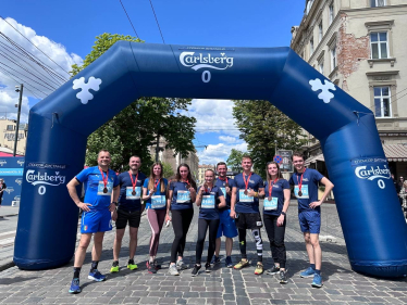 ТМ «Carlsberg 0» з року в рік є партнером благодійних марафонів Незламності