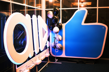 Как смешать «экстравертные» и «интровертные» отделы в одном офисе? Медиакомпания AIR Media-Tech, кажется, нашла решение. Что у нее получилось /Фото 36