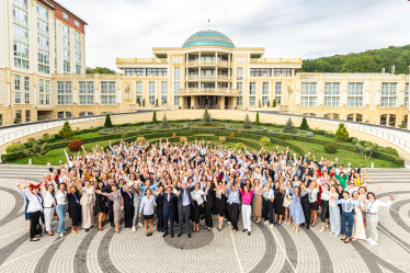 «Серв’є Україна»