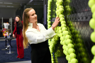 Арт-інсталяція «Game.Set.Star»