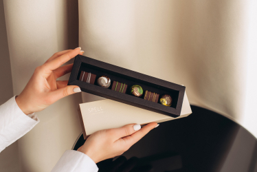 Крафтовый бренд Spell захватил 9% рынка премиум-шоколада и вошел в крупнейшие супермаркеты страны. В чем секрет? /Фото 5