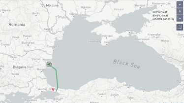 Из украинского порта впервые за полтора года вышел контейнеровоз, и Россия его не обстреляла. Теперь Украина сможет вывозить по морю не только агро? Объясняем, почему это пока не совсем так /Фото 1