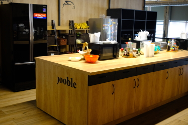 Основатели IT-компании Jooble считали, что в офисе работать эффективнее. Карантин доказал обратное. Как теперь они внедряют режим remote first /Фото 32