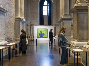 На Венеційській бієнале відкрилася виставка, присвячена українській боротьбі за свободу. Ось 9 важливих робіт із неї /Фото 9