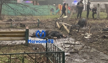 Внаслідок падіння гвинтокрила в Броварах загинуло керівництво МВС. Загалом відомо про 14 загиблих, серед них одна дитина (Оновлюється) /Фото 4