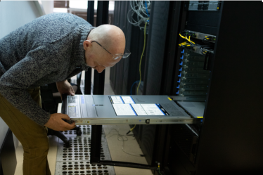 Через війну український бізнес побіг переносити дані у хмару. Чому цей ринок росте попри все /Фото 1