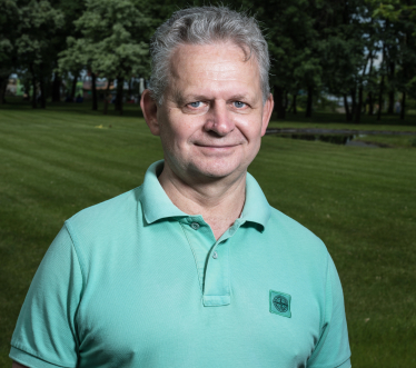 Олександр Чекменьов